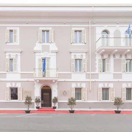 Doride Suites Boutique Hotel Marina Di Carrara Luaran gambar