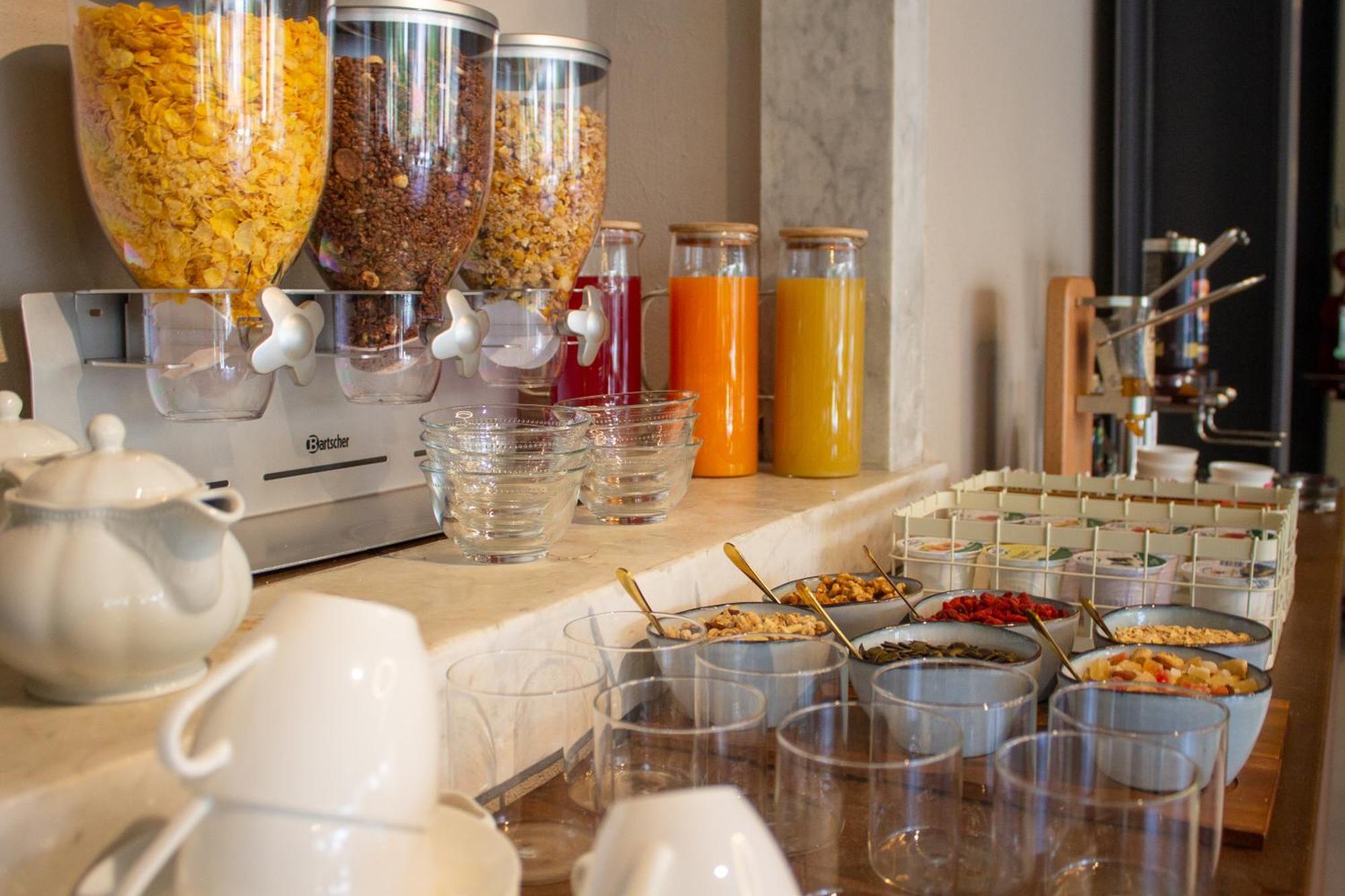 Doride Suites Boutique Hotel Marina Di Carrara Luaran gambar