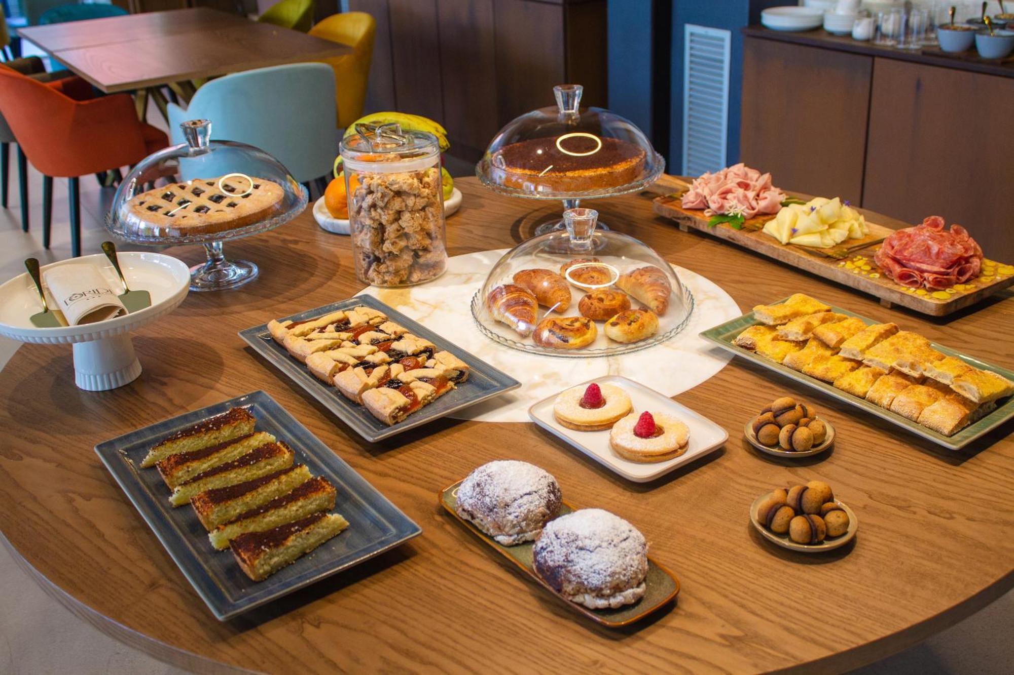 Doride Suites Boutique Hotel Marina Di Carrara Luaran gambar