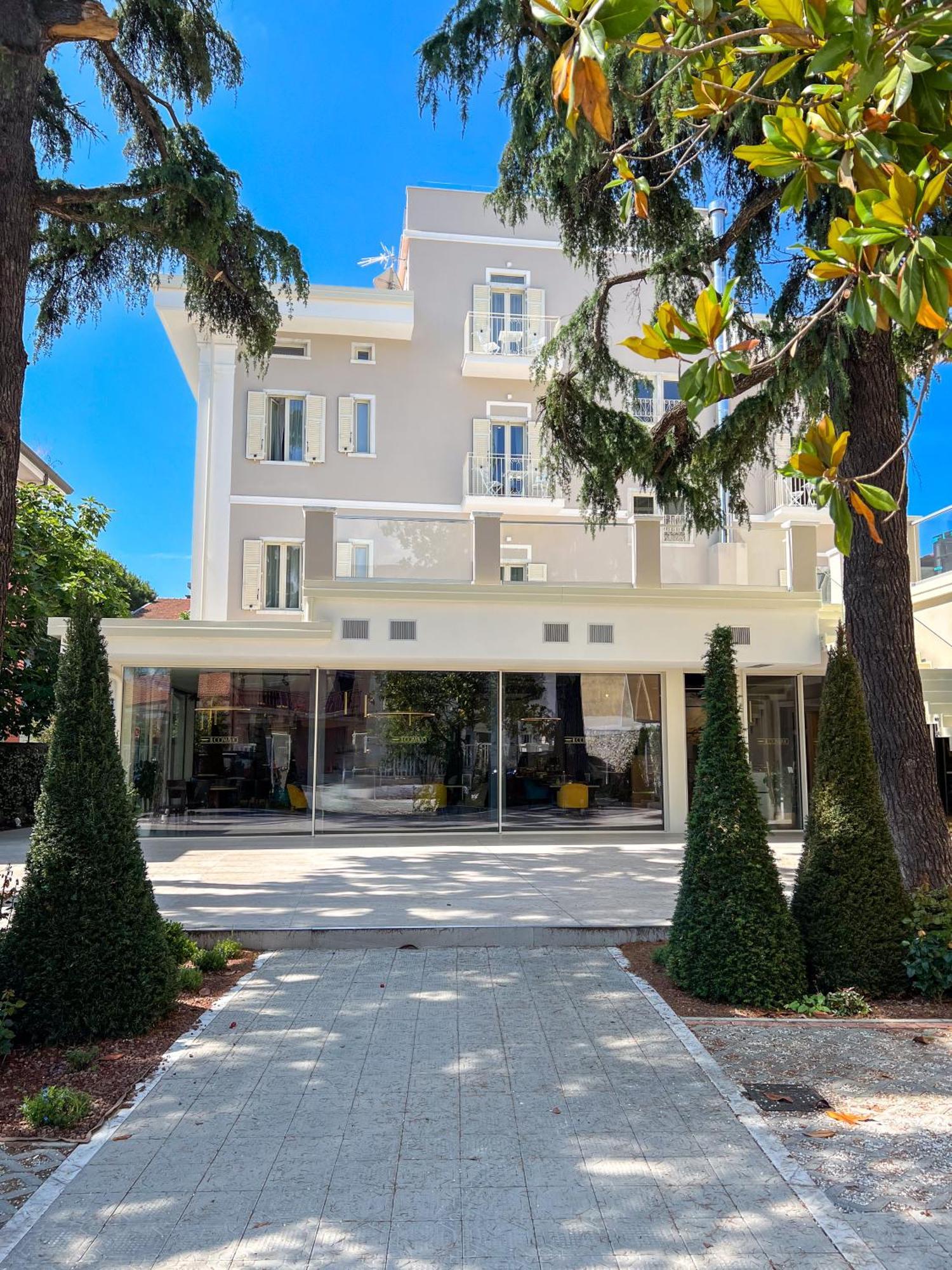 Doride Suites Boutique Hotel Marina Di Carrara Luaran gambar