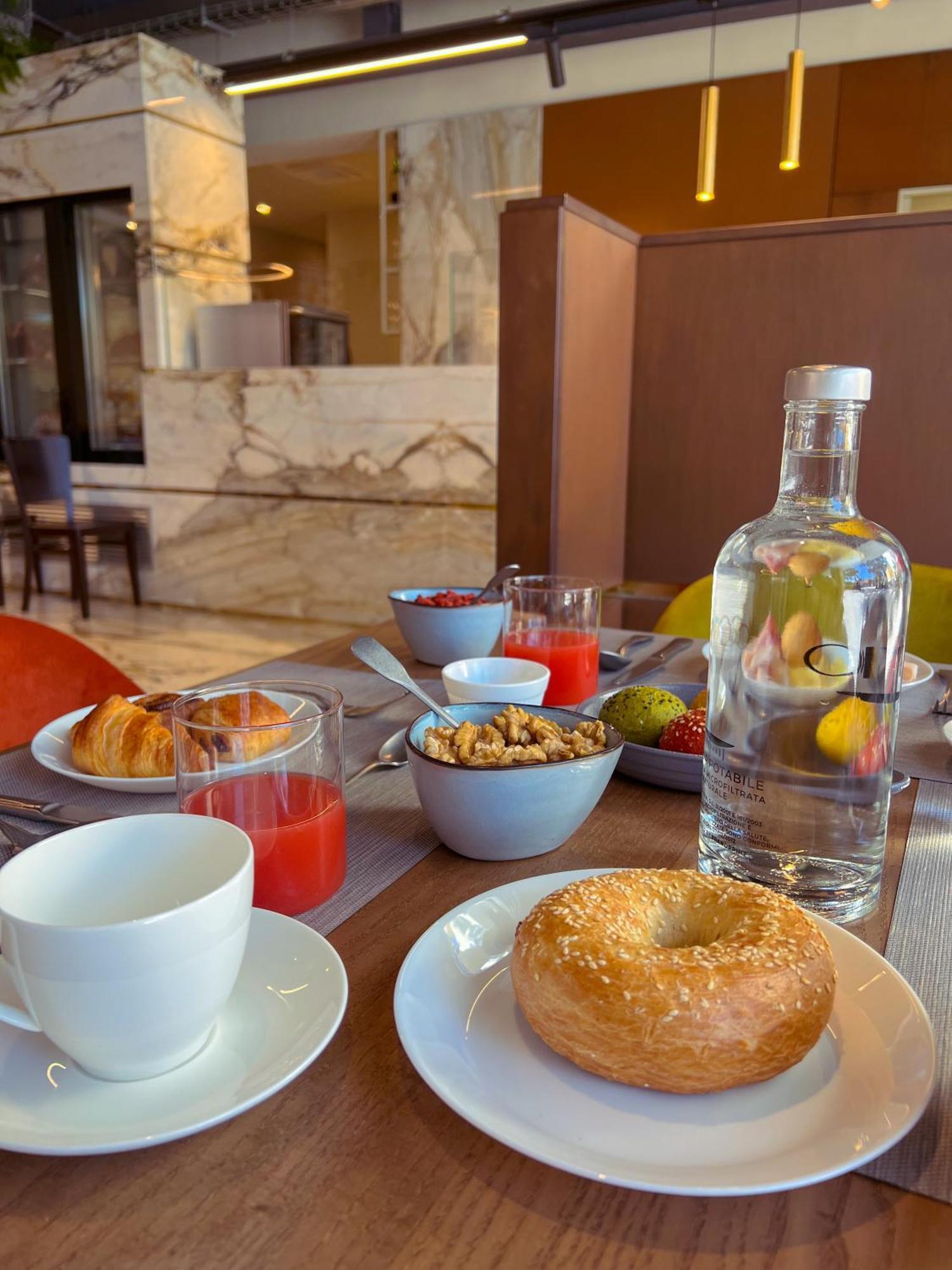 Doride Suites Boutique Hotel Marina Di Carrara Luaran gambar