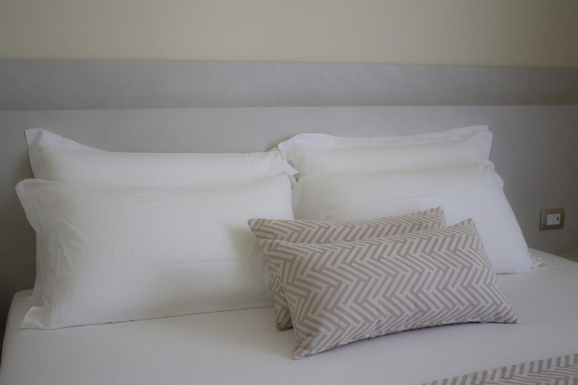 Doride Suites Boutique Hotel Marina Di Carrara Luaran gambar